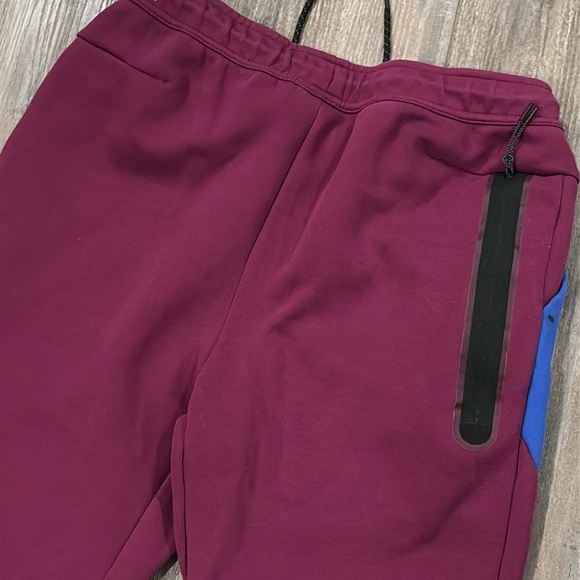 Nike Men's Sportswear Tech Fleece Joggers Sangria/Game Royal Large - Picture 6 of 8